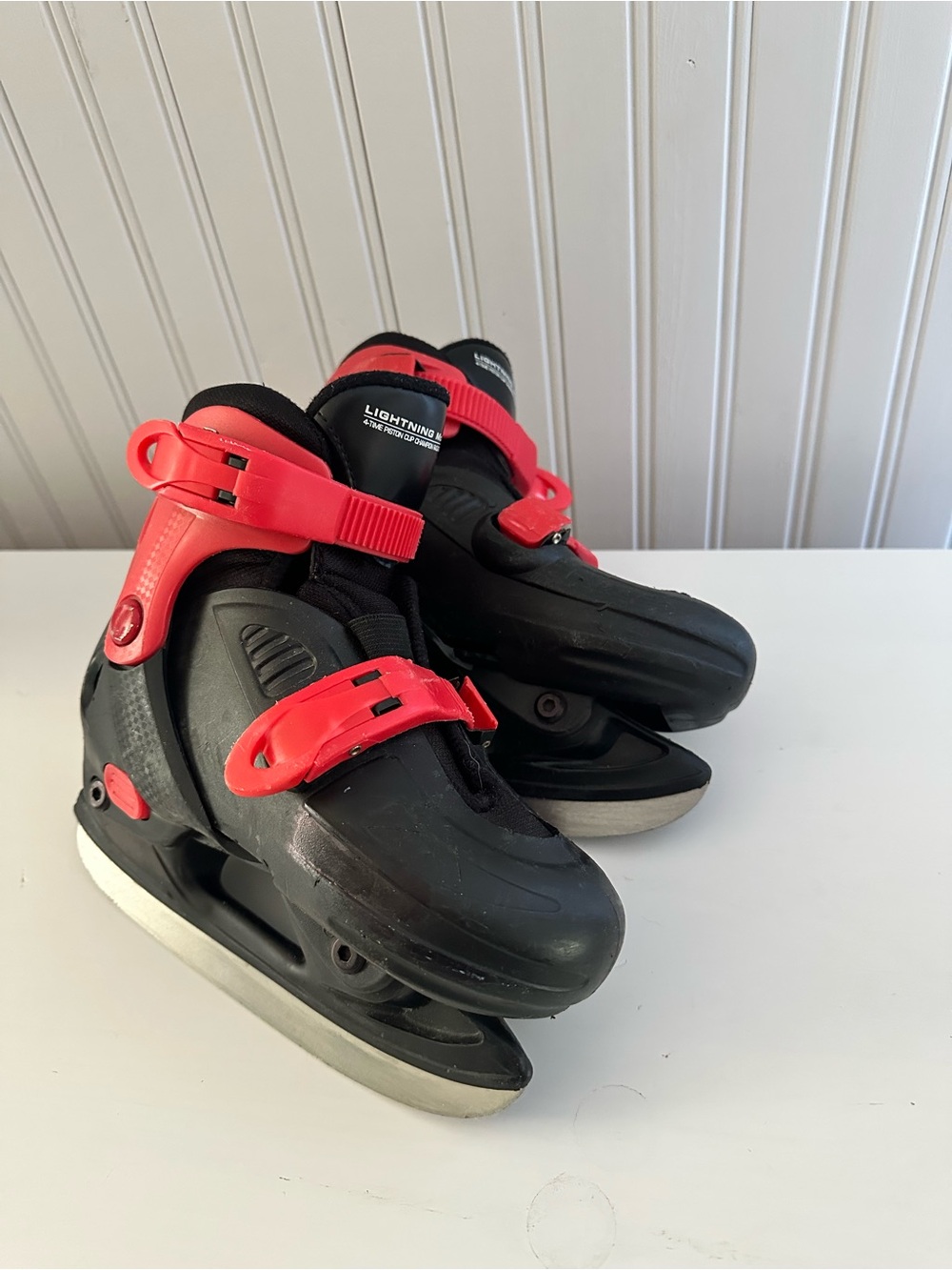 Kids Adjustable Ice Skates with Red Accents